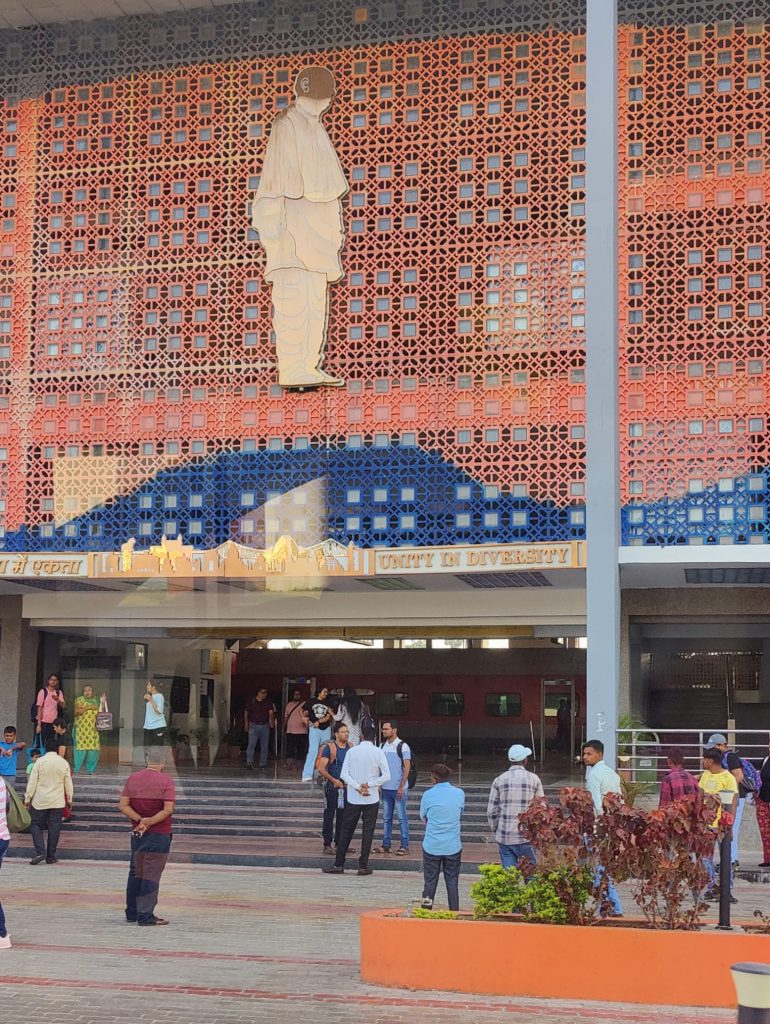 Ekta nagar station kevadia statue of unity